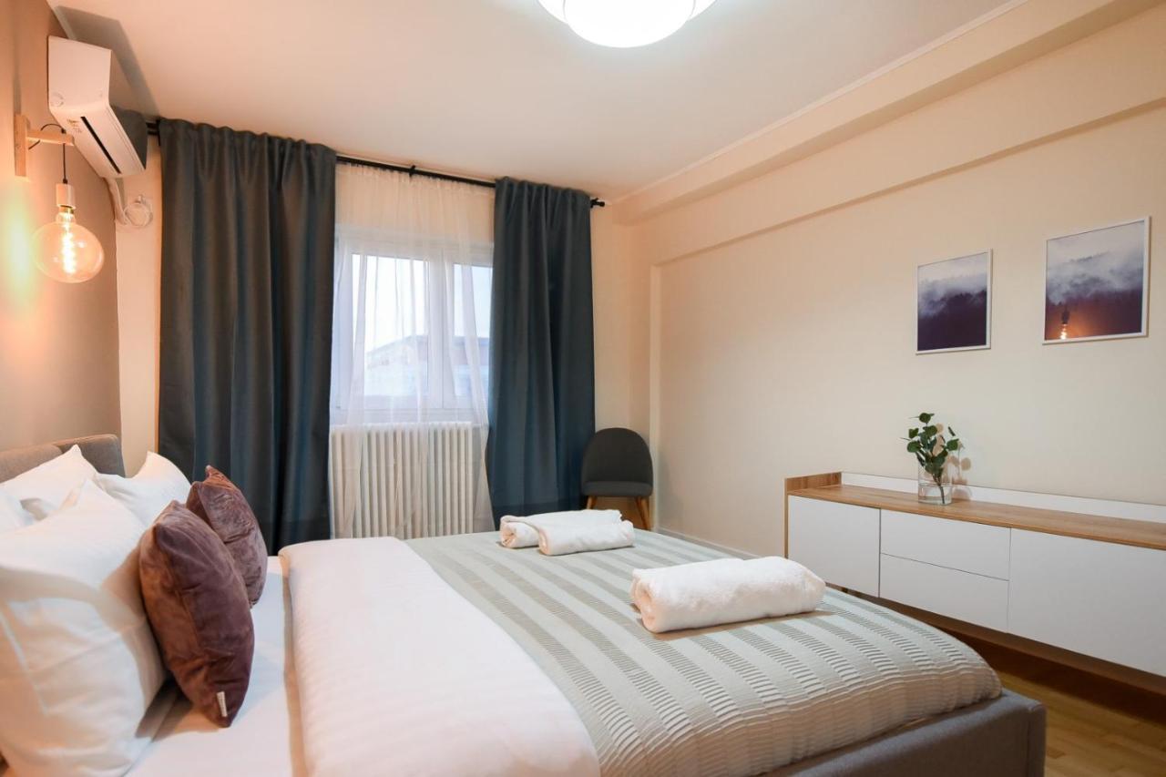 The Dream Apartment - Near Radisson Hotel Bucharest Luaran gambar